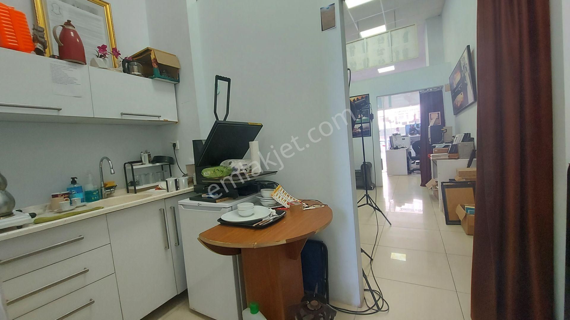 Körfezin Kalbinde Yatırım Fırsatı Merkezi Konum Satılık Dükkan - Görsel 22