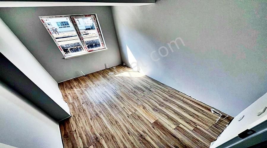 Yenikent Emlak'dan 3+1 Bölgenin En Kulanışlı Tren Durağı Dibinde - Görsel 35