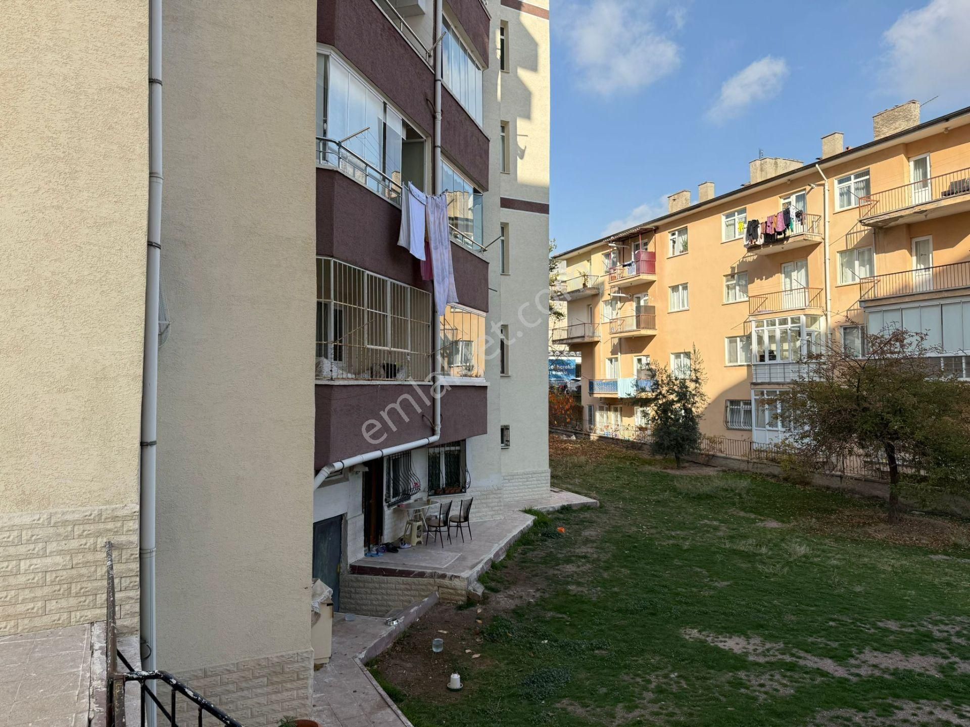 Etlik Lisesi Yakını 3+1 Bağımsız Yüksek Giriş Hastaneye Tek Vesait - Görsel 3