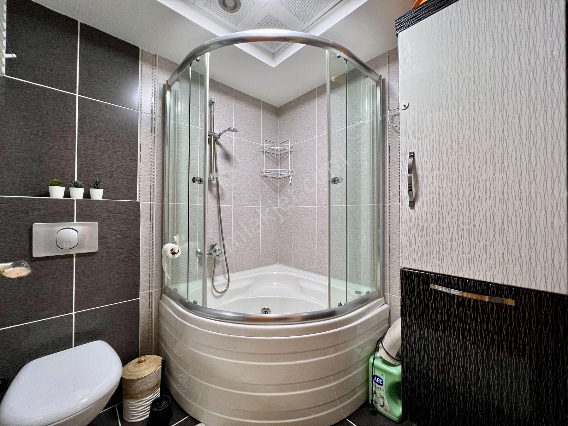 Havuzlu Sitede Geniş 2+1, Eşyalı, Ayrı Mutfaklı, Giyinme Odalı - Görsel 15