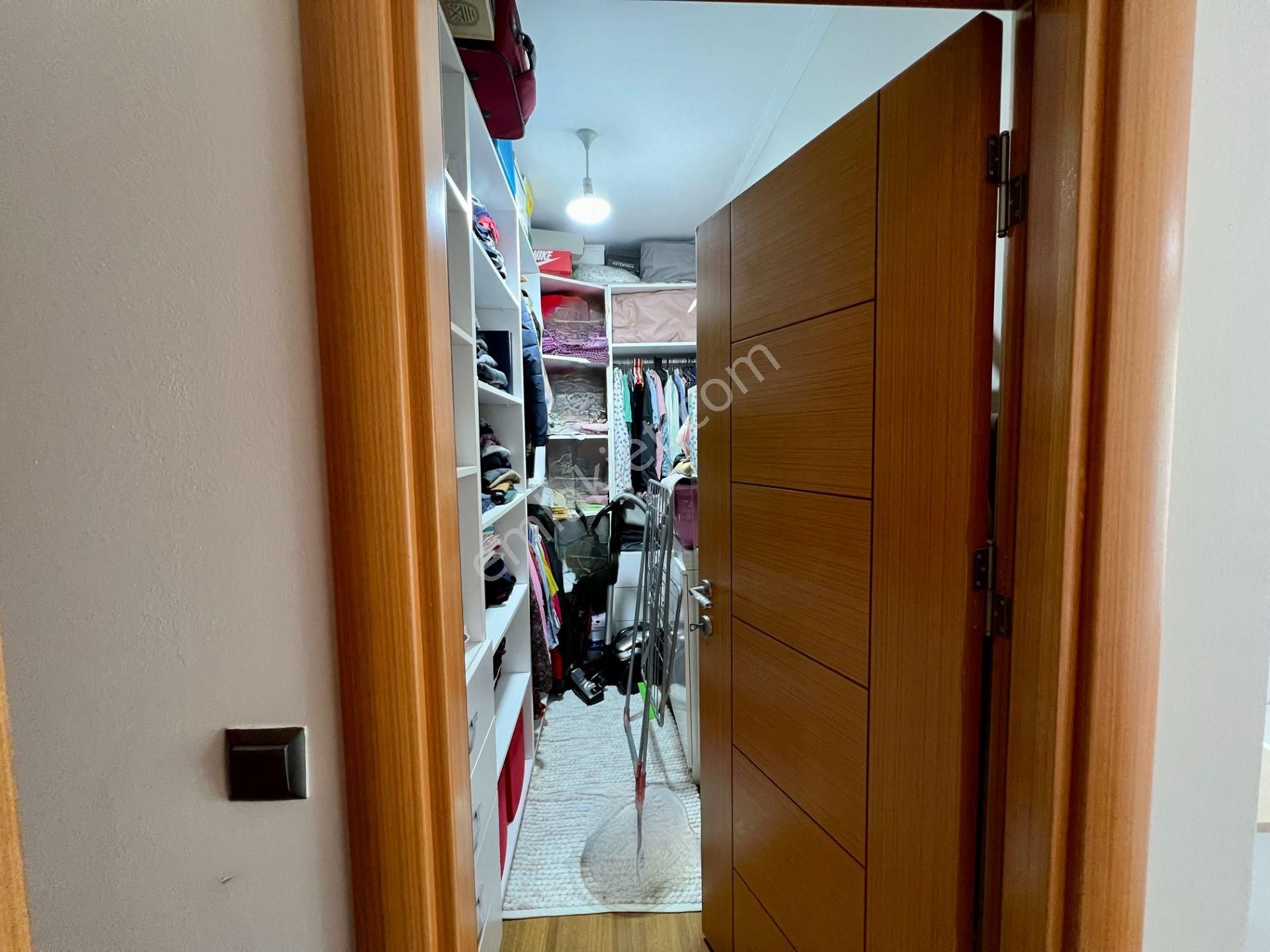 Havuzlu Sitede Geniş 2+1, Eşyalı, Ayrı Mutfaklı, Giyinme Odalı - Görsel 23