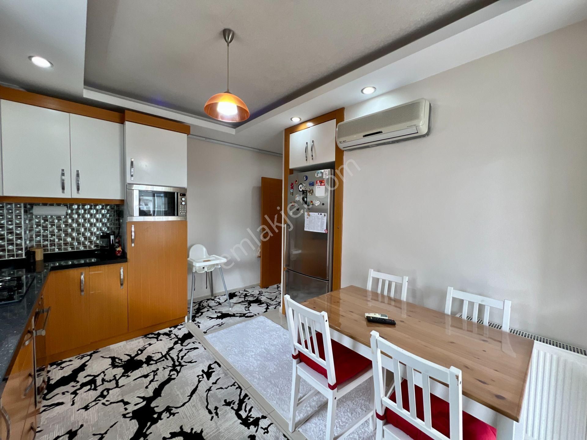 Havuzlu Sitede Geniş 2+1, Eşyalı, Ayrı Mutfaklı, Giyinme Odalı - Görsel 10
