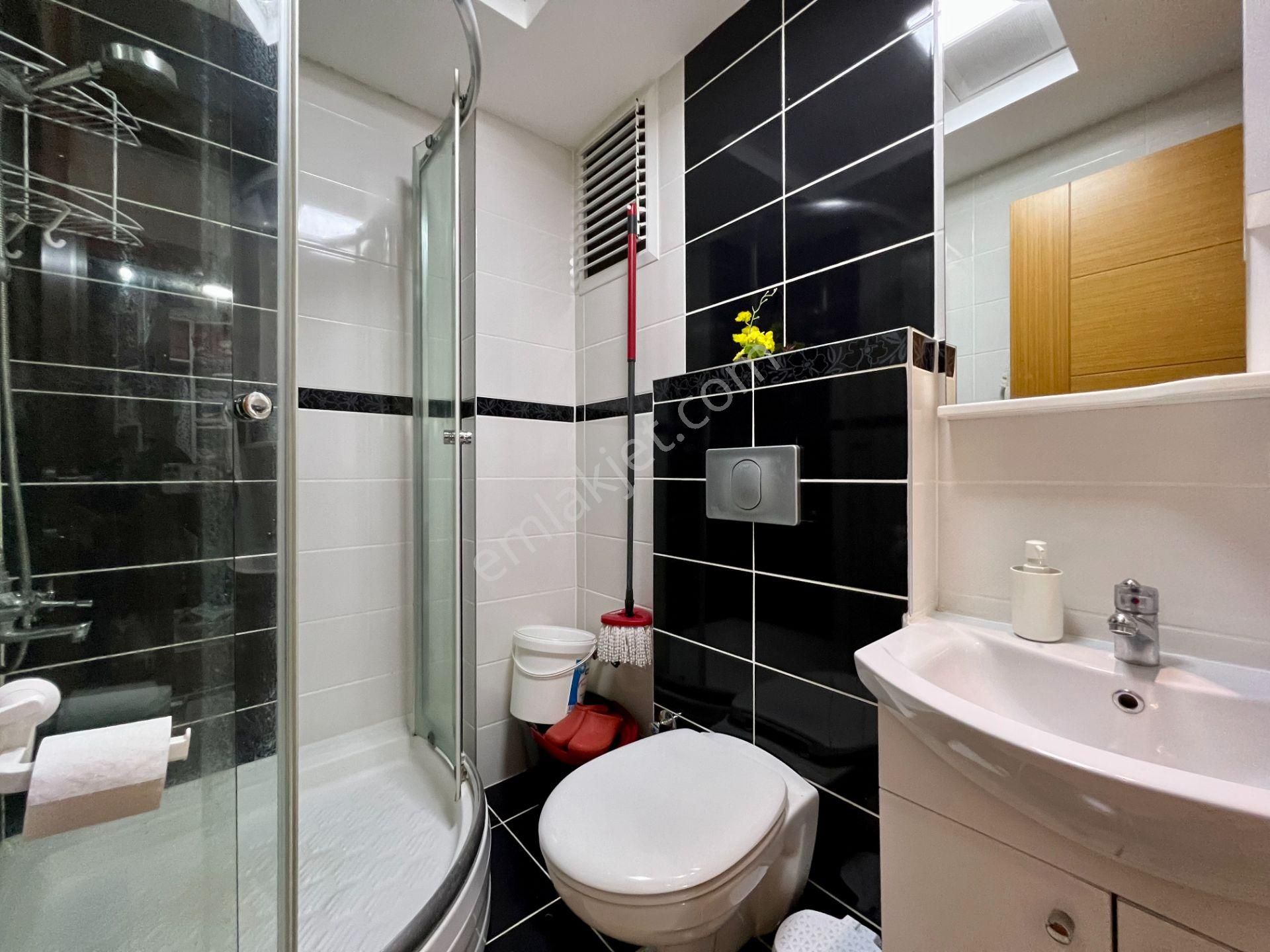 Havuzlu Sitede Geniş 2+1, Eşyalı, Ayrı Mutfaklı, Giyinme Odalı - Görsel 24