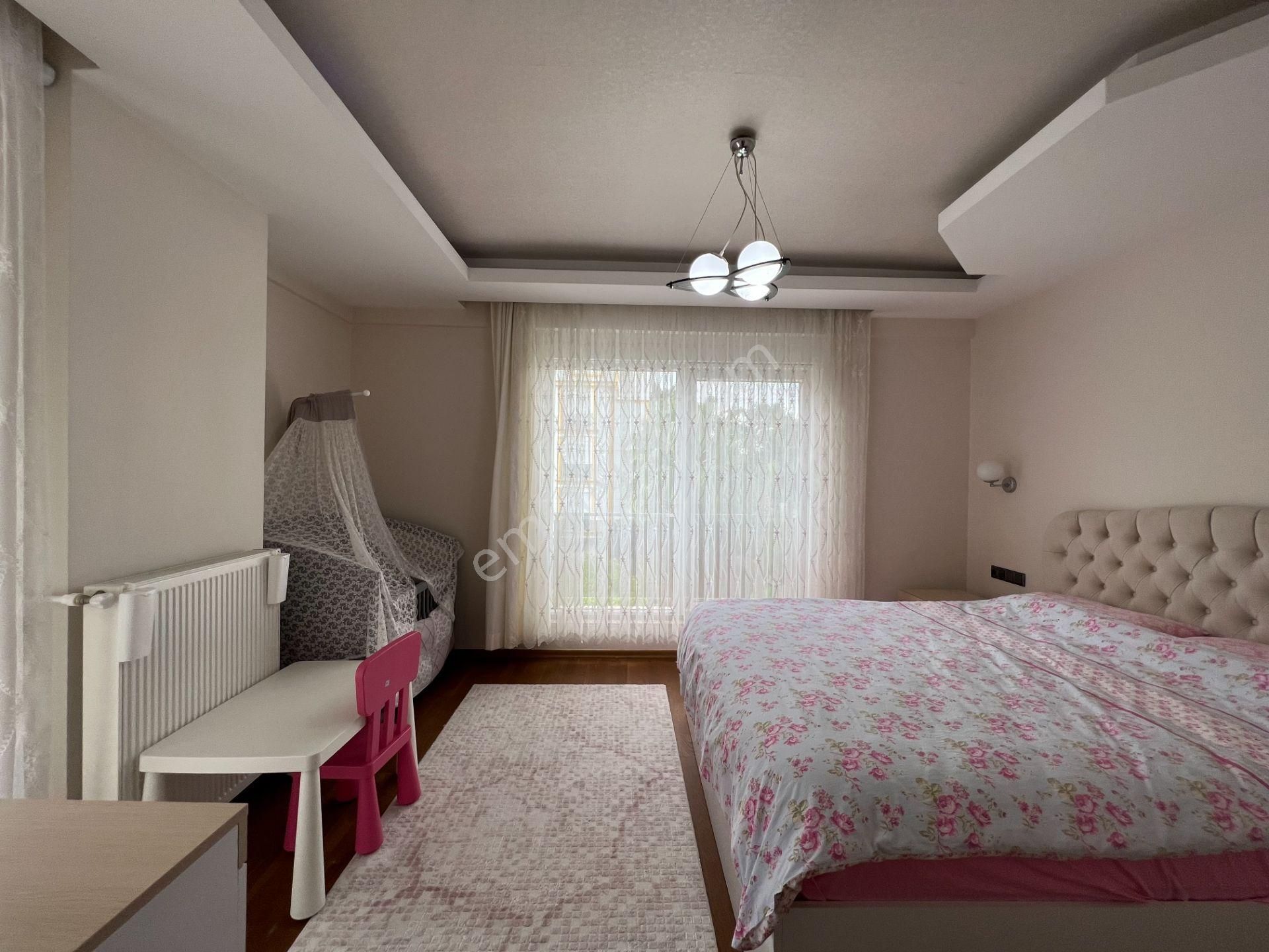 Havuzlu Sitede Geniş 2+1, Eşyalı, Ayrı Mutfaklı, Giyinme Odalı - Görsel 22