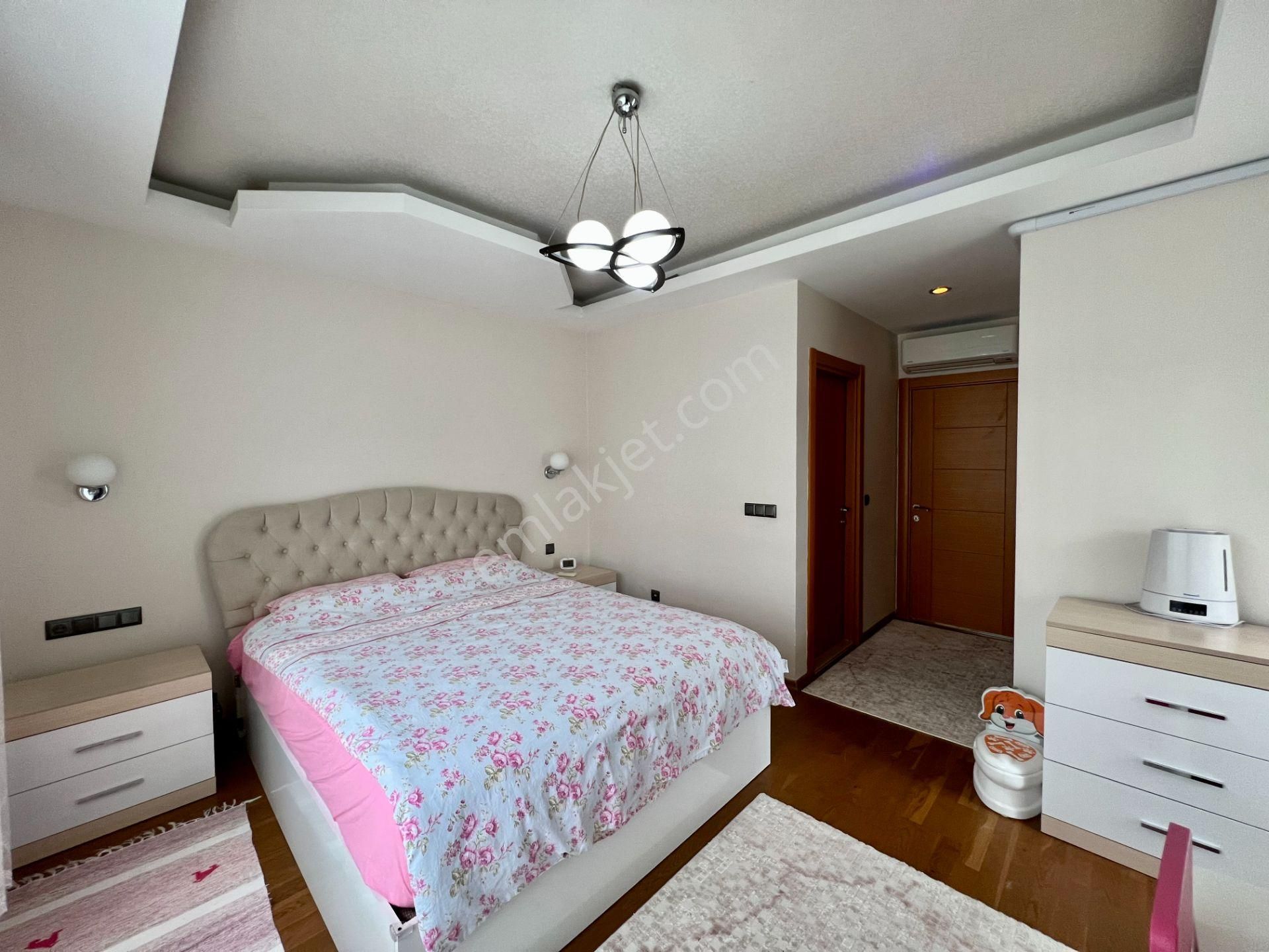 Havuzlu Sitede Geniş 2+1, Eşyalı, Ayrı Mutfaklı, Giyinme Odalı - Görsel 21
