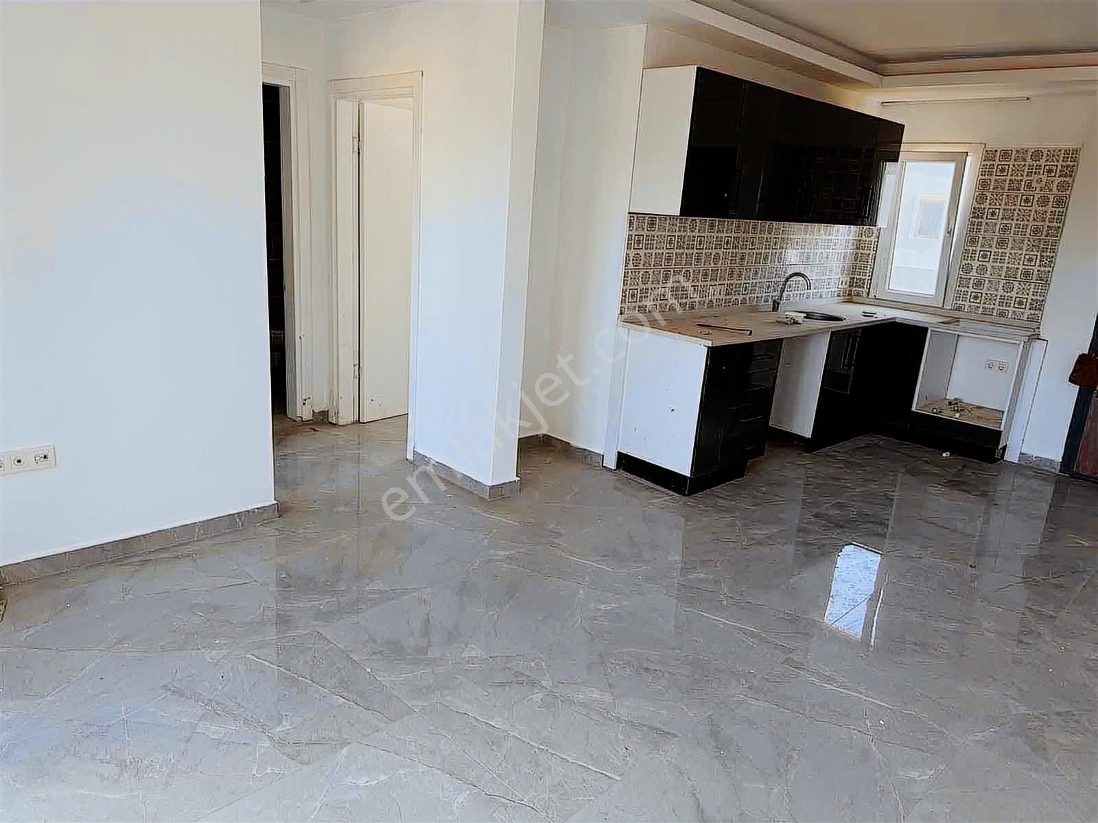 Havuzlu Güvenlikli Butik Site İçerisinde 2+1 Daire - Görsel 18