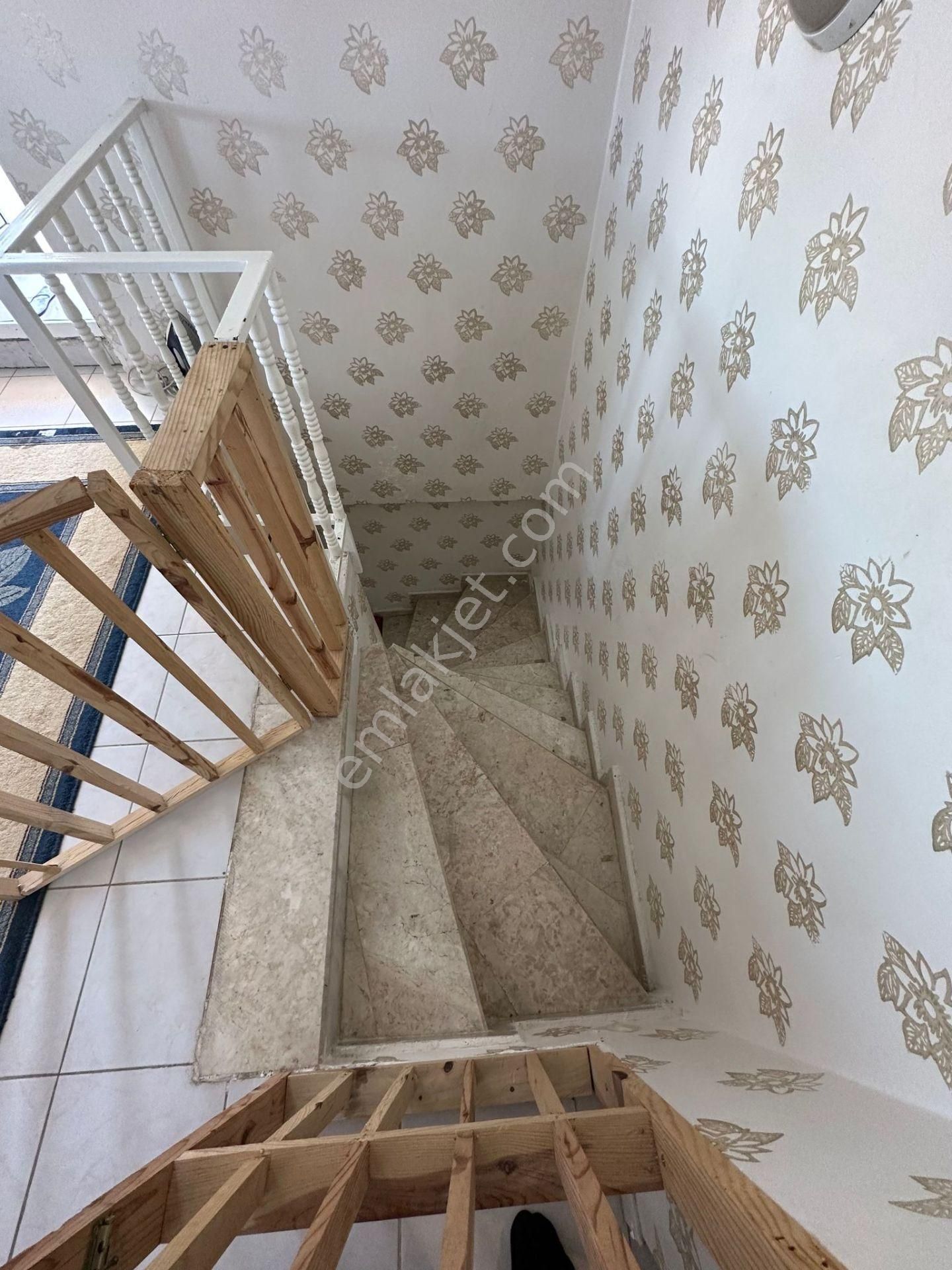 Pursaklar Mehmet Zengin Emlak'tan Çarşı İçinde Beşyol Yakını 6+1 3.kat Dubleks - Görsel 17