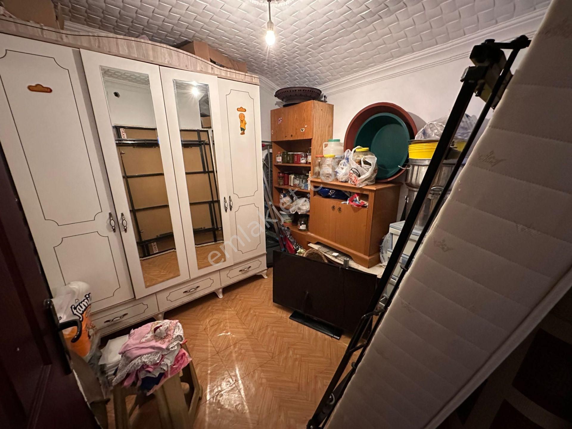 Pursaklar Mehmet Zengin Emlak'tan Çarşı İçinde Beşyol Yakını 6+1 3.kat Dubleks - Görsel 9