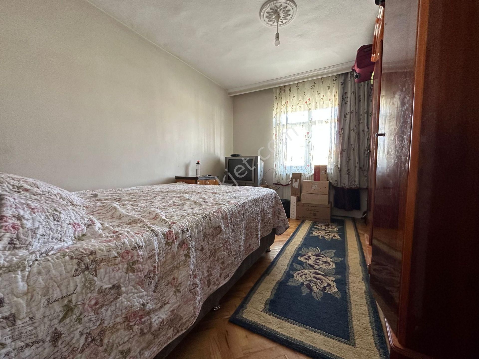 Pursaklar Mehmet Zengin Emlak'tan Çarşı İçinde Beşyol Yakını 6+1 3.kat Dubleks - Görsel 13