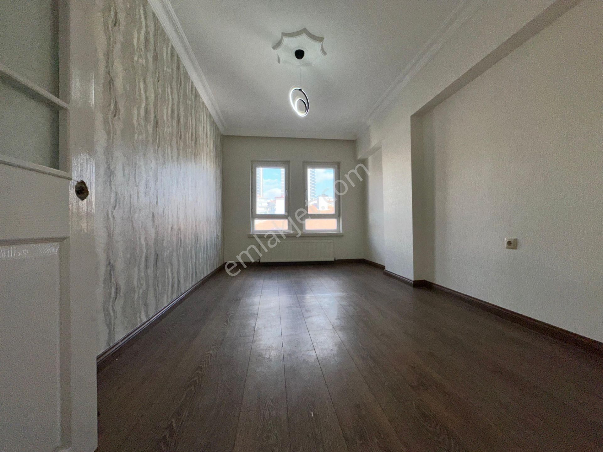 Pursaklar Mehmet Zengin Emlak'tan 2.kat 3+1 Protokol Yolu Yakını Yapılı Masrafsız Daire - Görsel 19