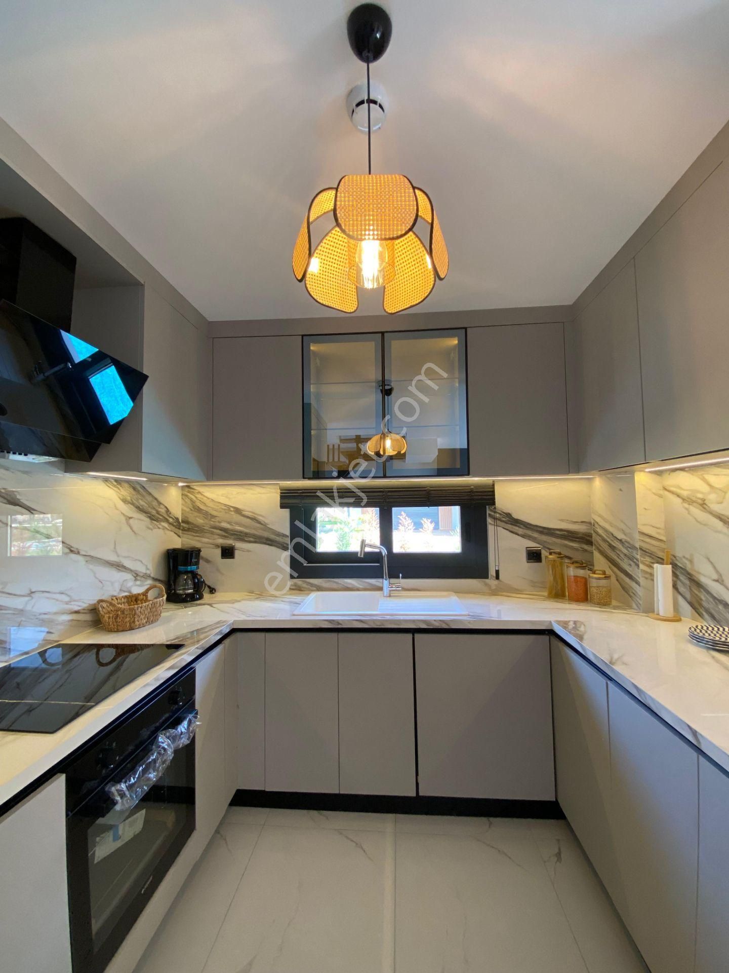 Denize Yakın Özel Havuzlu Villa - Görsel 12