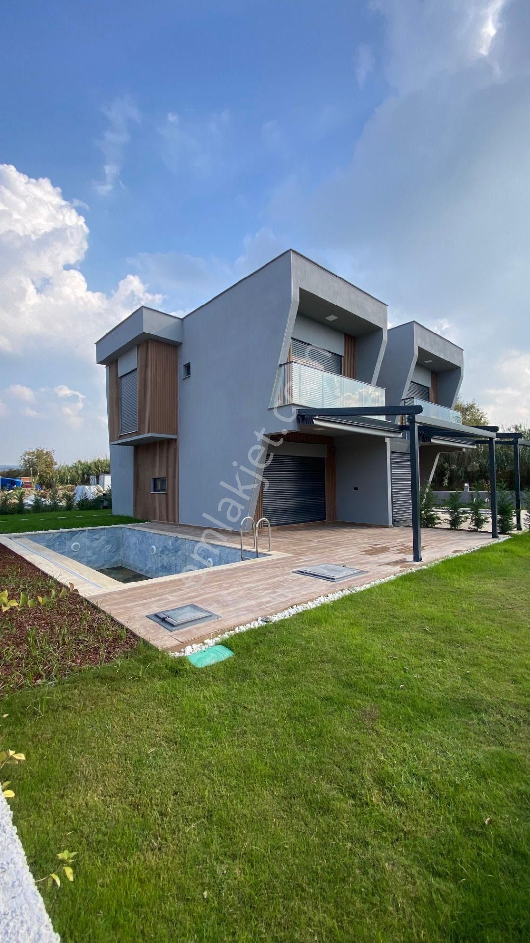 Denize Yakın Özel Havuzlu Villa - Görsel 8