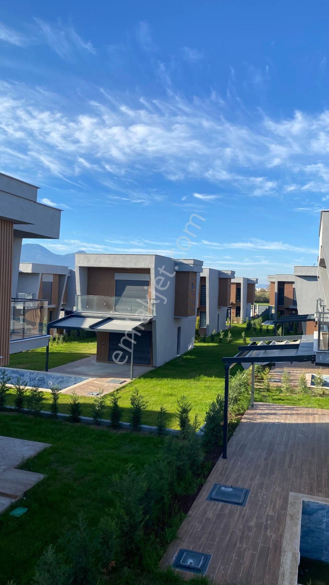 Denize Yakın Özel Havuzlu Villa - Görsel 4