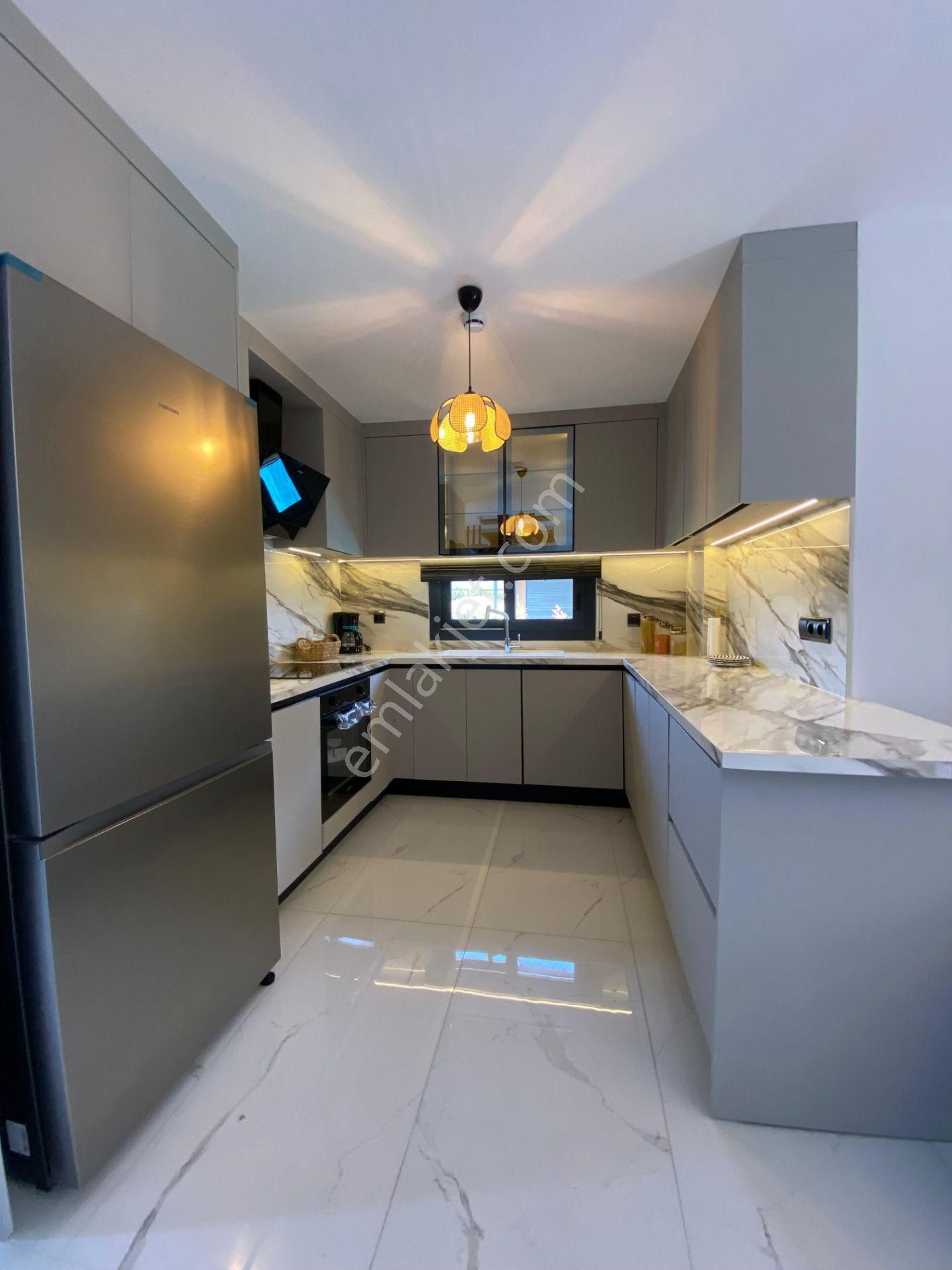 Denize Yakın Özel Havuzlu Villa - Görsel 11