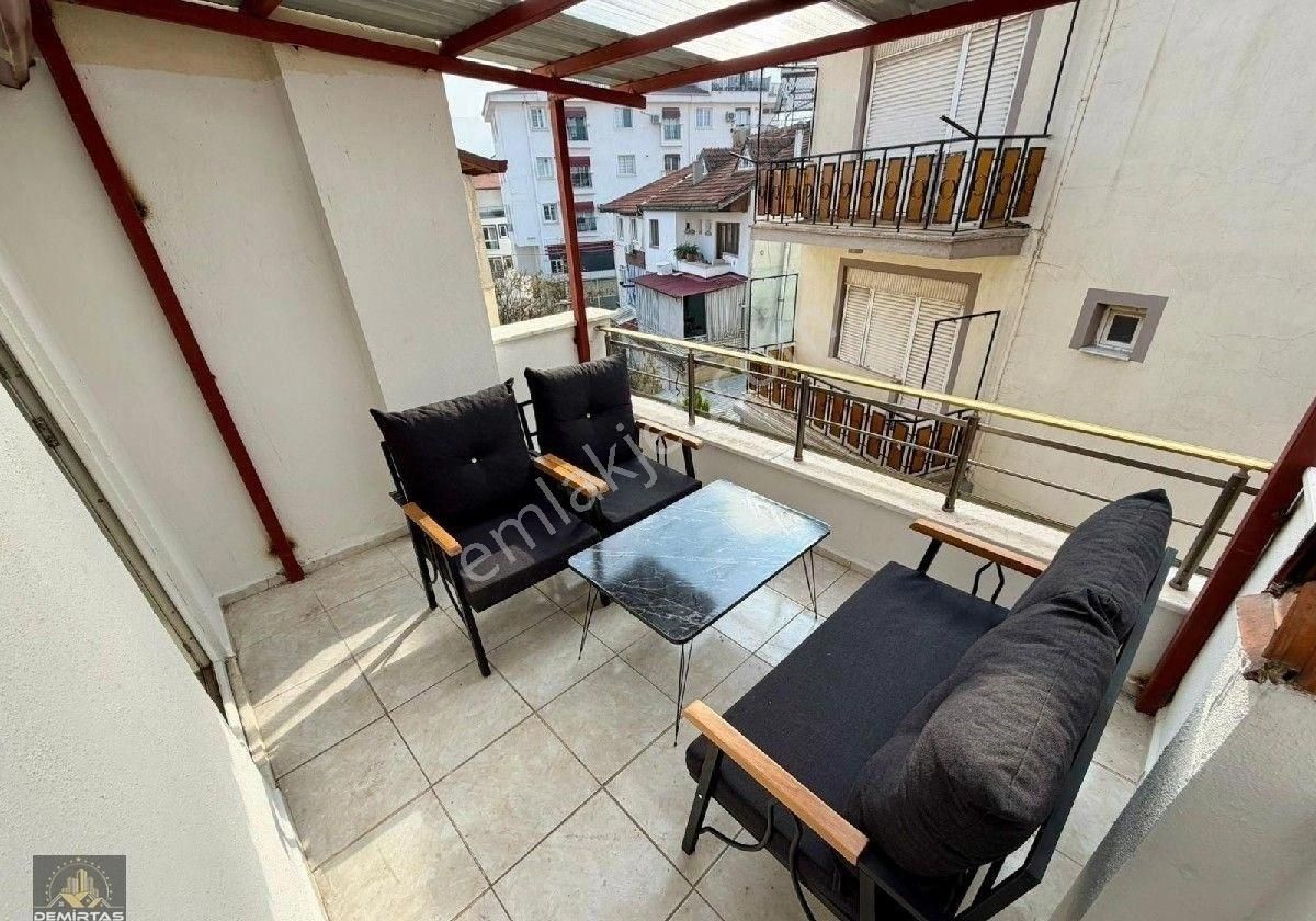 Asmalıevlerde 2+1 Satılık Apart