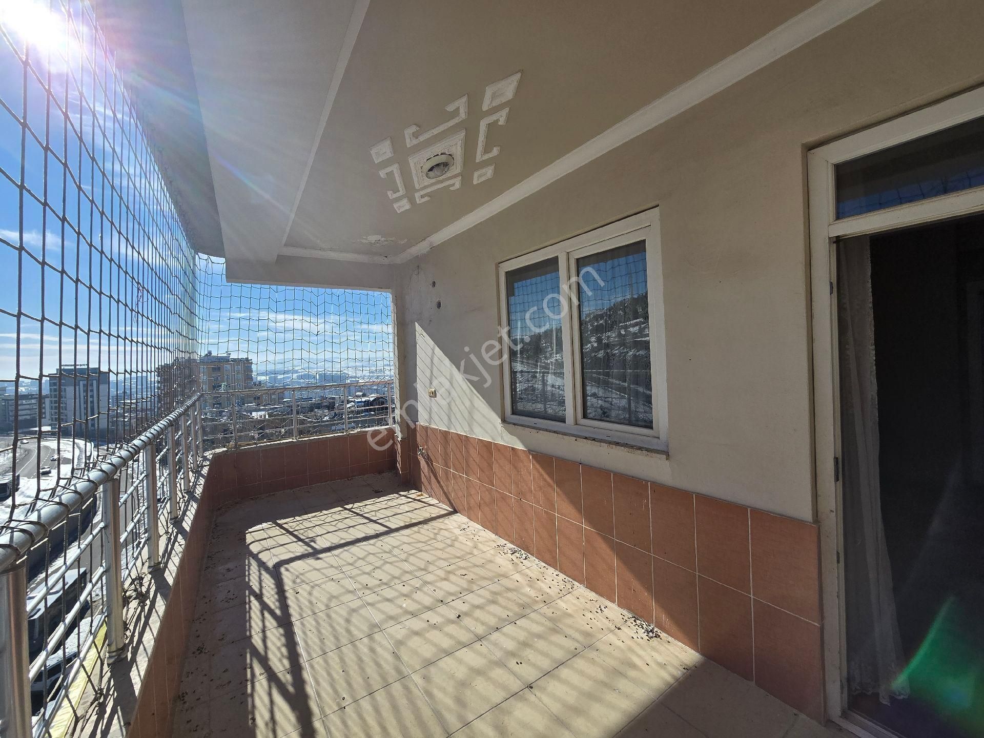 Narlıkuyuda Satılık 3+1 Daire - Görsel 6