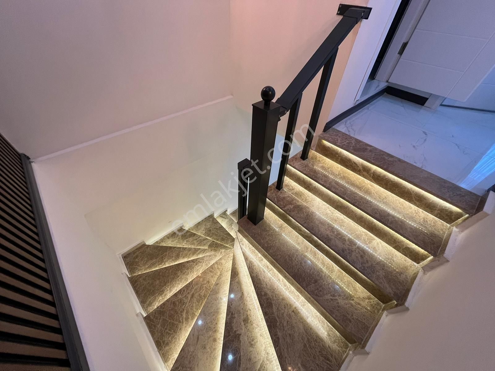 🏡 Satılık Müstakil Havuzlu Villa | Didim Altınkum Mahallesi-103 - Görsel 11