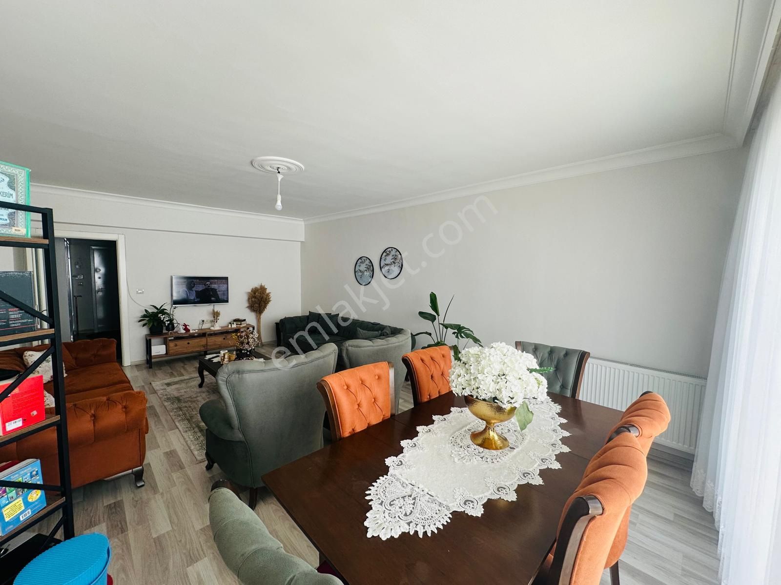 Pursaklar Saray Mehmet Zengin Emlak'tan Kapalı Otoparklı Asansörlü 3.kat 3+1 Daire - Görsel 4