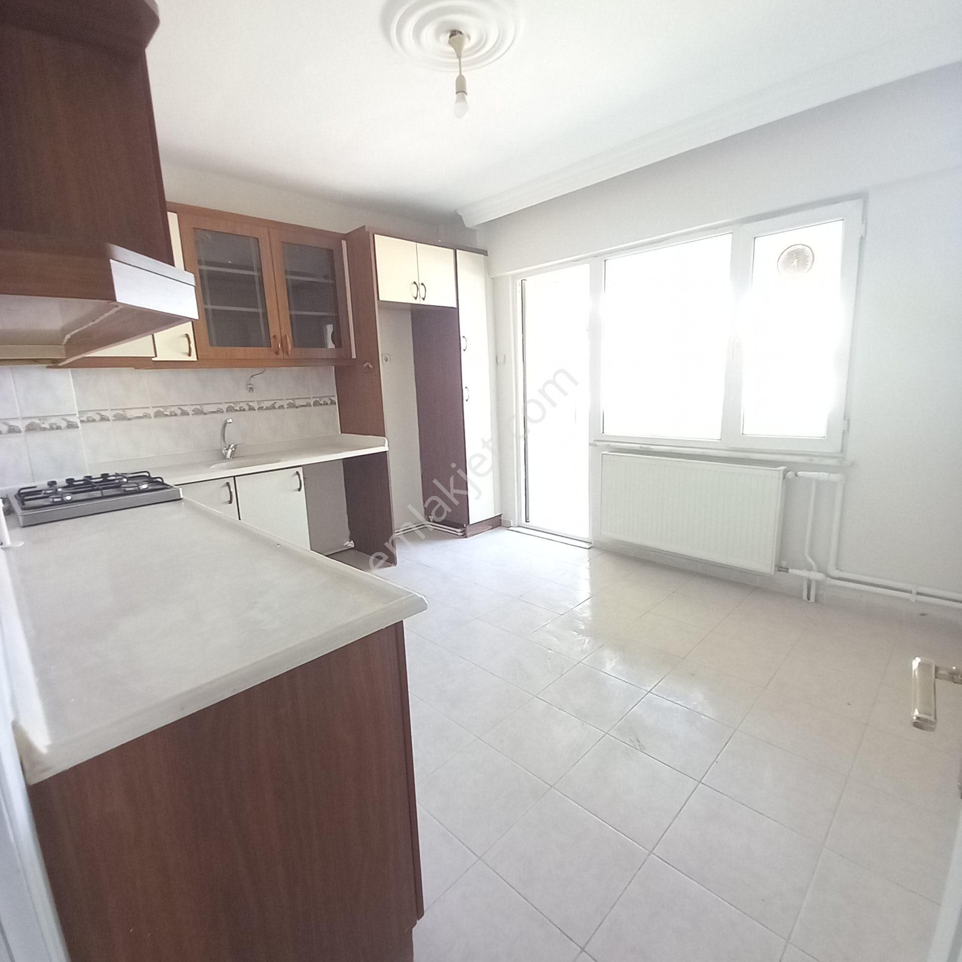 Dönertaş Emlaktan Nazilli Merkezde Kiralık Dogalgazlı Daire - Görsel 7