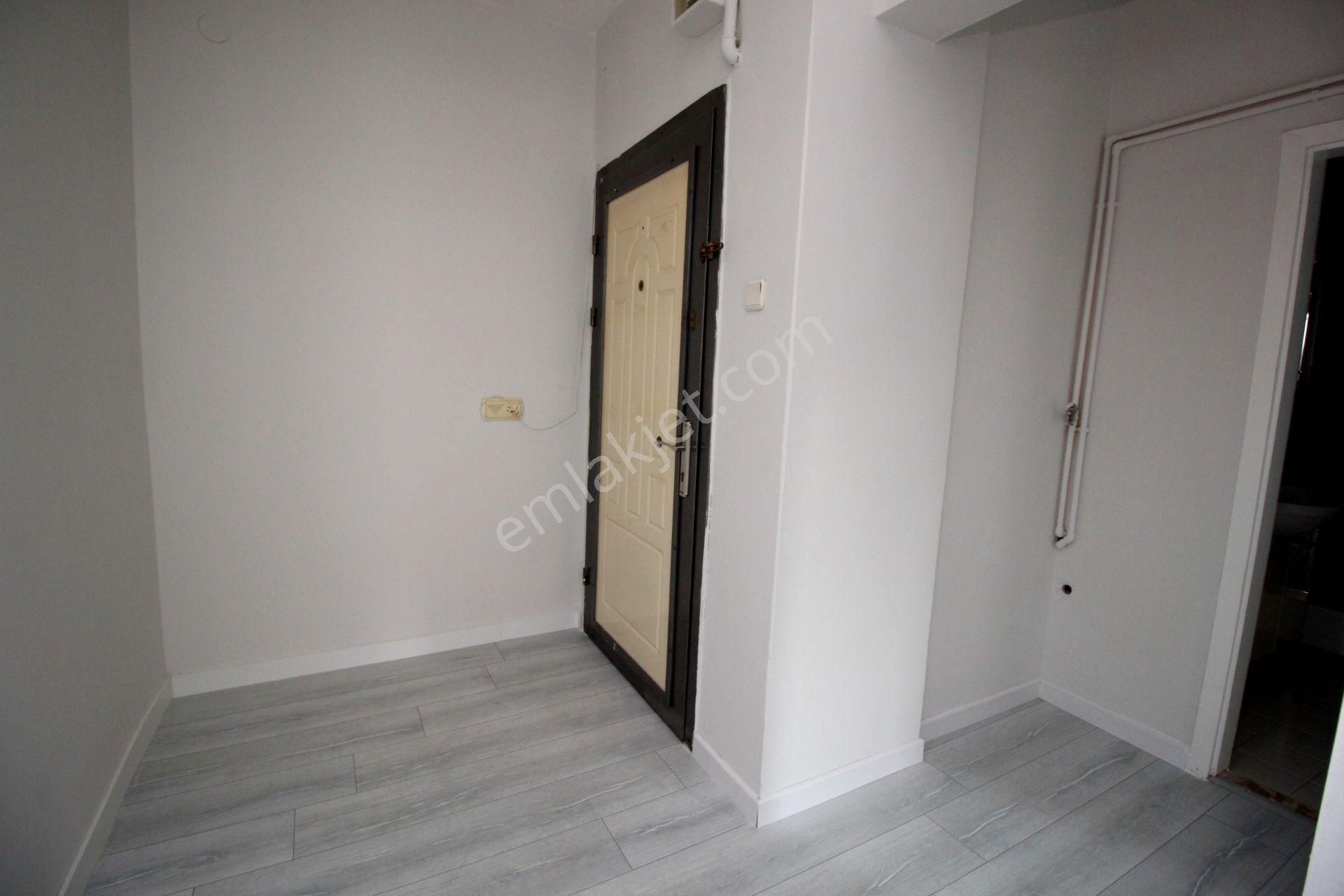 Emre Emlak'tan Piyade'de Cadde Üzeri Ön Cephe Arakat Satılık 3+1 Daire - Görsel 22