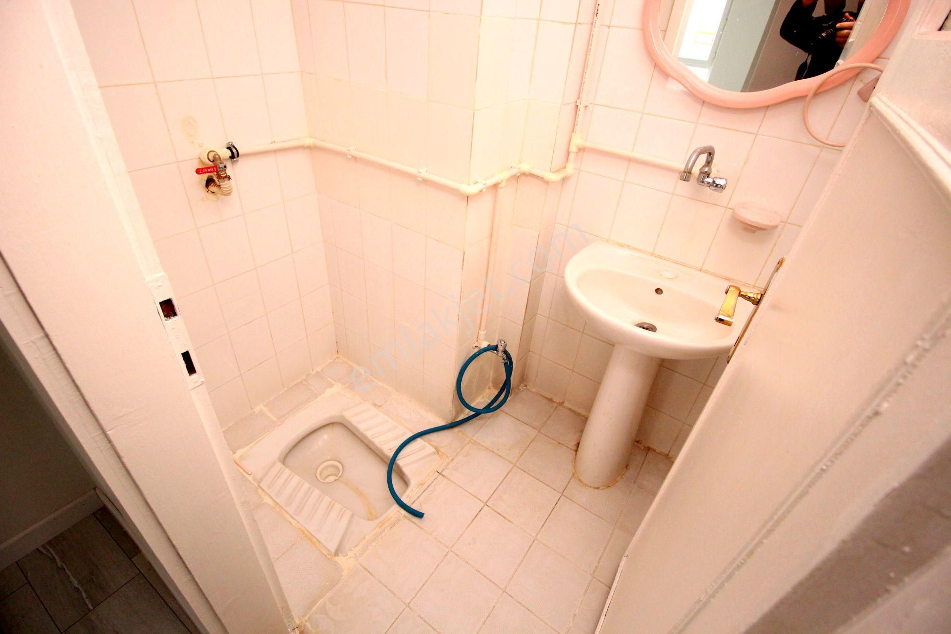 Emre Emlak'tan Piyade'de Cadde Üzeri Ön Cephe Arakat Satılık 3+1 Daire - Görsel 25