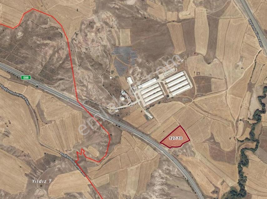 Hedef Emlaktan Çevre Yolu Üzeri Marka Çiftlik Önü Tek Tapu
