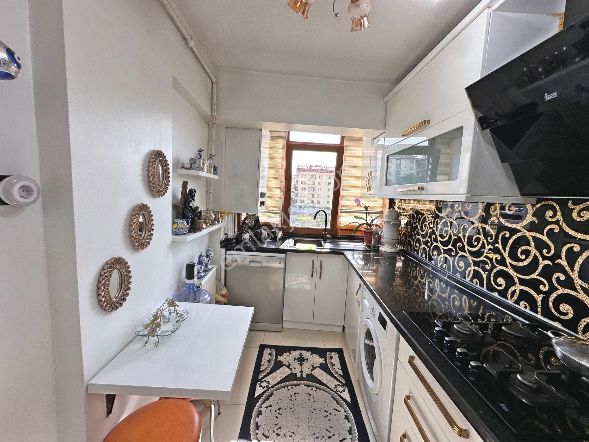 Saimekadın Göbekte Katta Ön Cephede Yapılı 2+1 Satılık Daire - Görsel 7