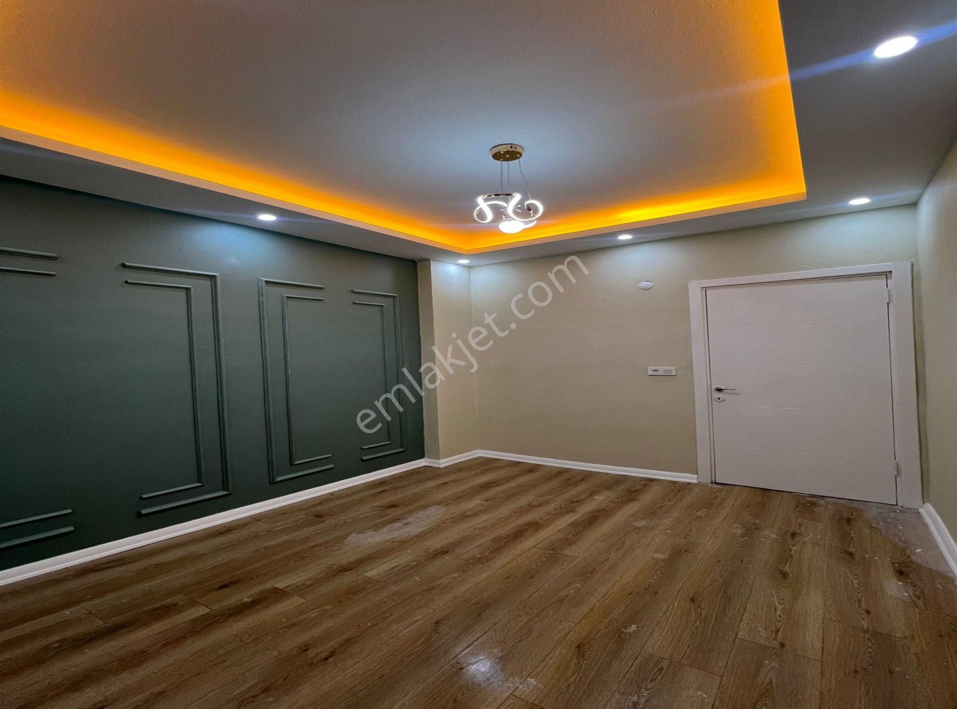 Esenyurt Merkezi Konumda Geniş Ailelerer Özel Dekorlu 2+1 Acil Satılık Daire - Görsel 6