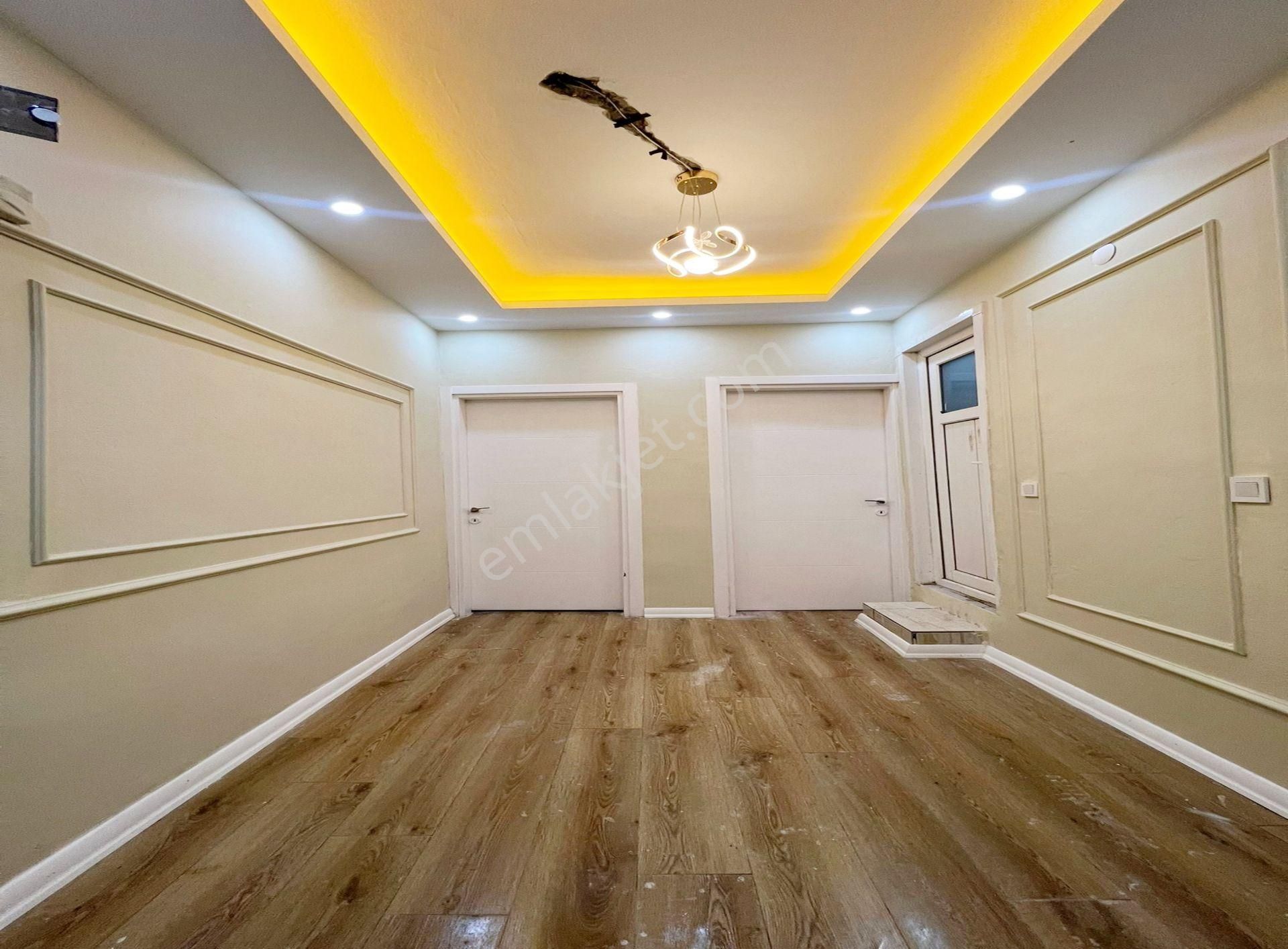 Esenyurt Merkezi Konumda Geniş Ailelerer Özel Dekorlu 2+1 Acil Satılık Daire - Görsel 17