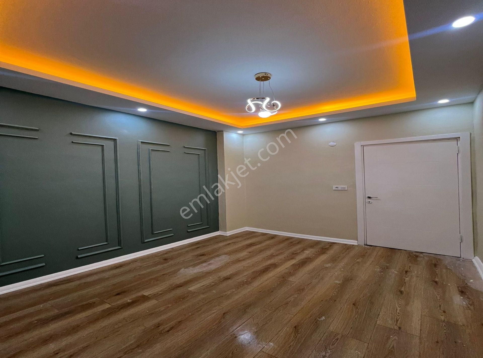 Esenyurt Merkezi Konumda Geniş Ailelerer Özel Dekorlu 2+1 Acil Satılık Daire - Görsel 4