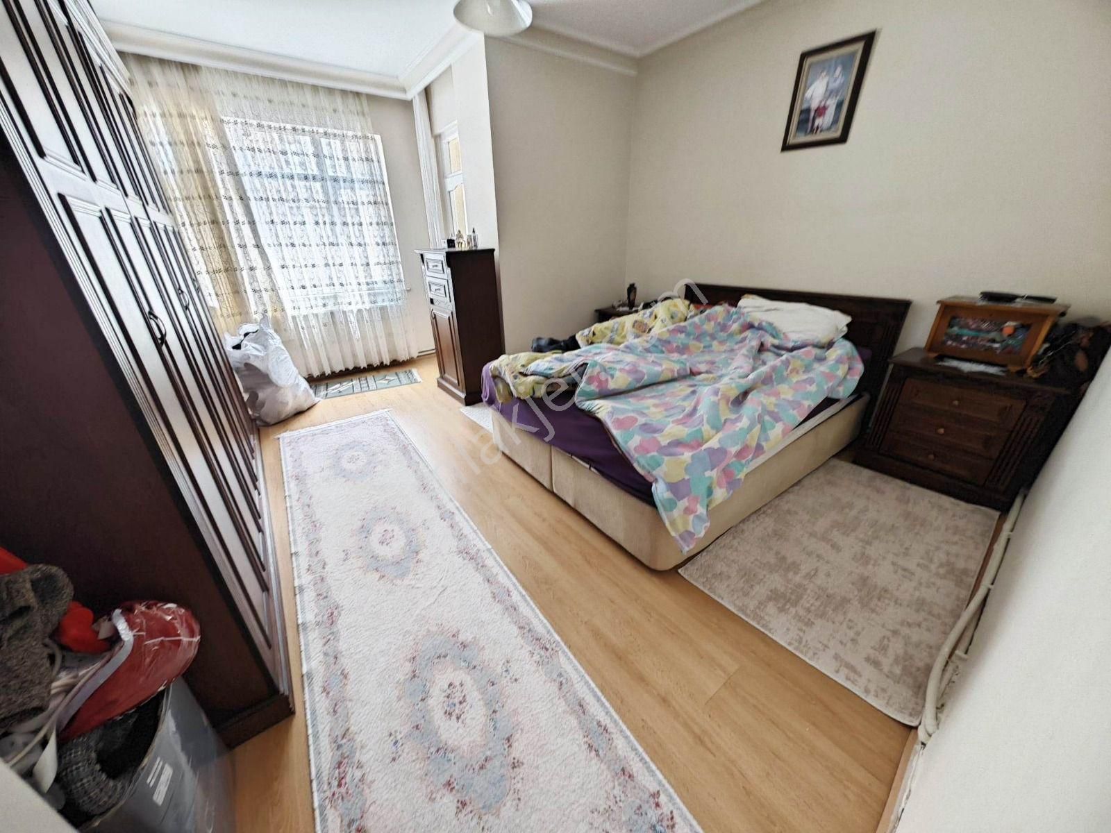 Yenibosna Çakmak Duraginda 3+1 Krediye Uygun Daire 3.kat - Görsel 8