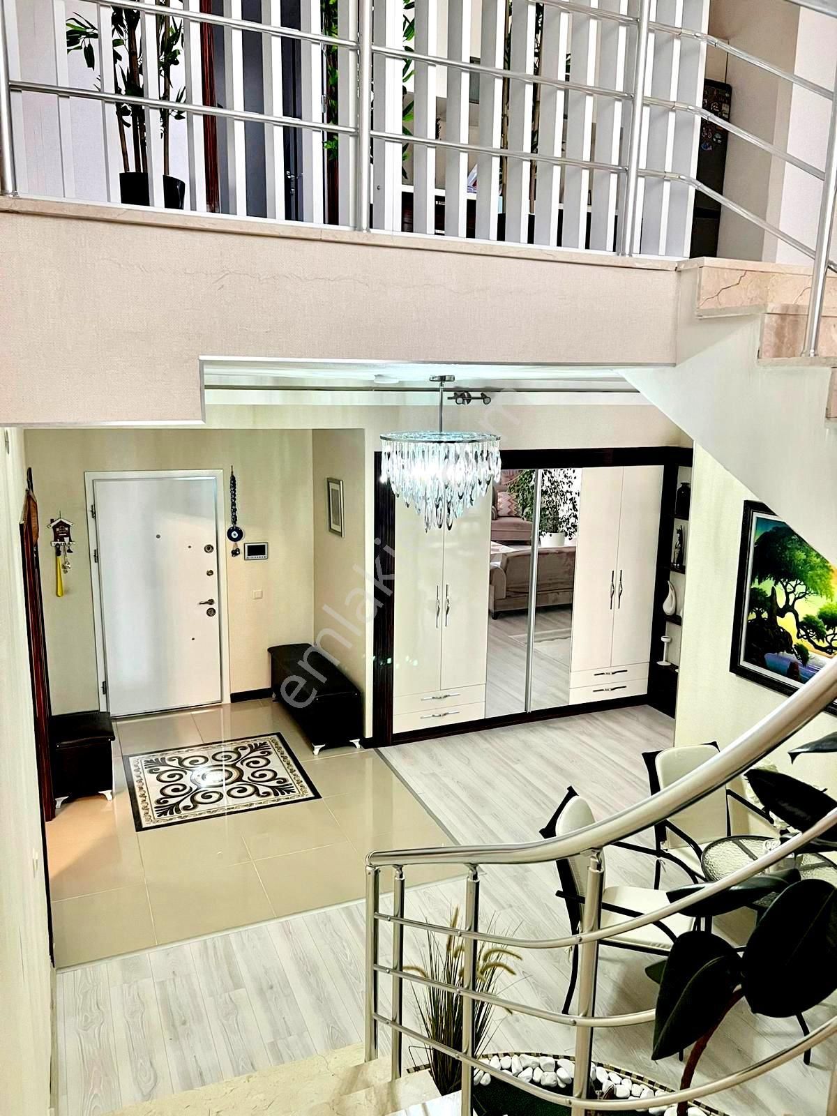 Emre Emlak'tan Topçu'da Manzaralı 4 Banyolu Teraslı Asansörlü Satılık 4+2 Daire - Görsel 22