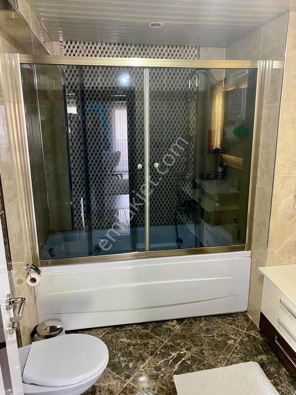 Emre Emlak'tan Topçu'da Manzaralı 4 Banyolu Teraslı Asansörlü Satılık 4+2 Daire - Görsel 6