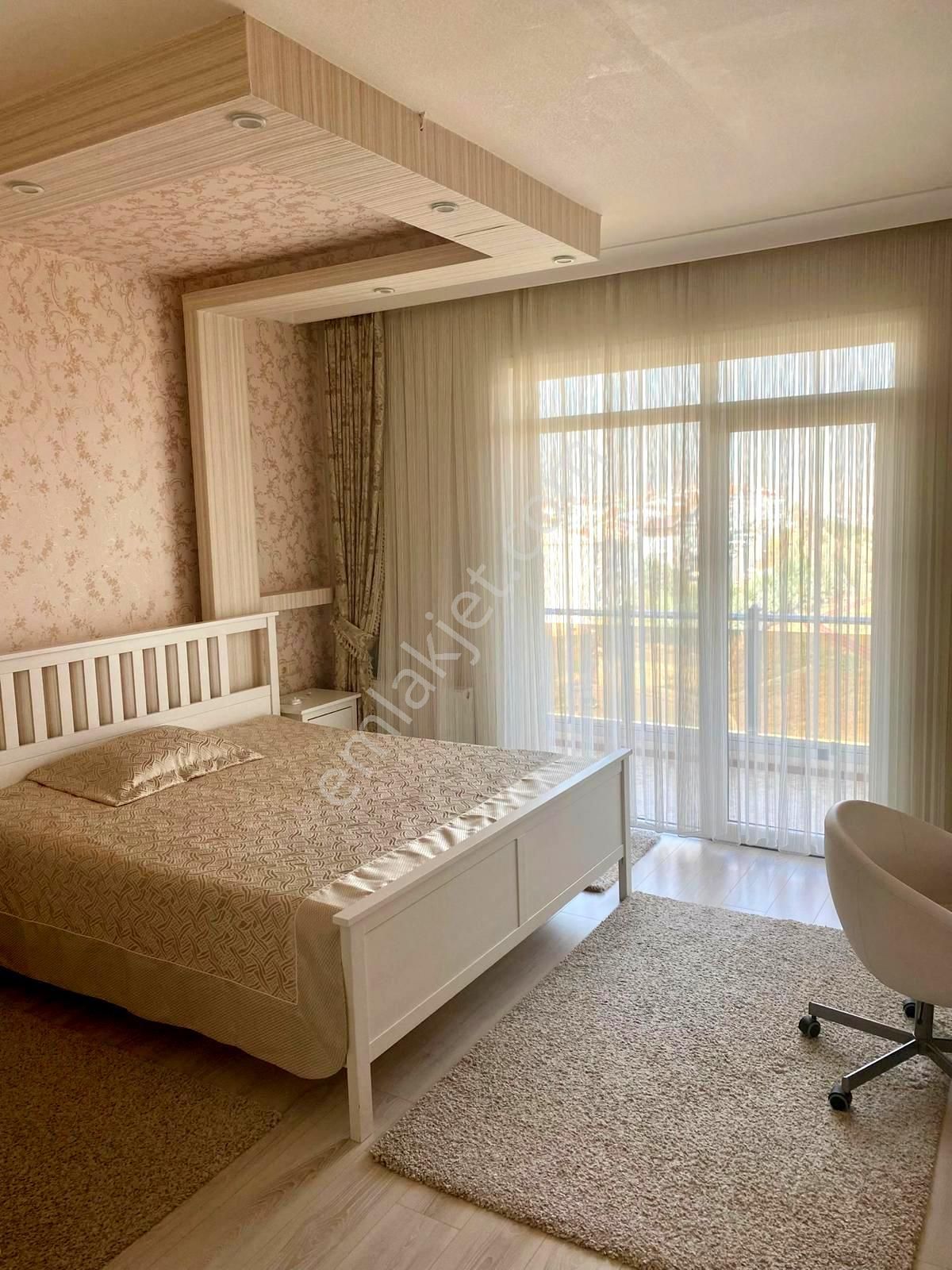 Emre Emlak'tan Topçu'da Manzaralı 4 Banyolu Teraslı Asansörlü Satılık 4+2 Daire - Görsel 19