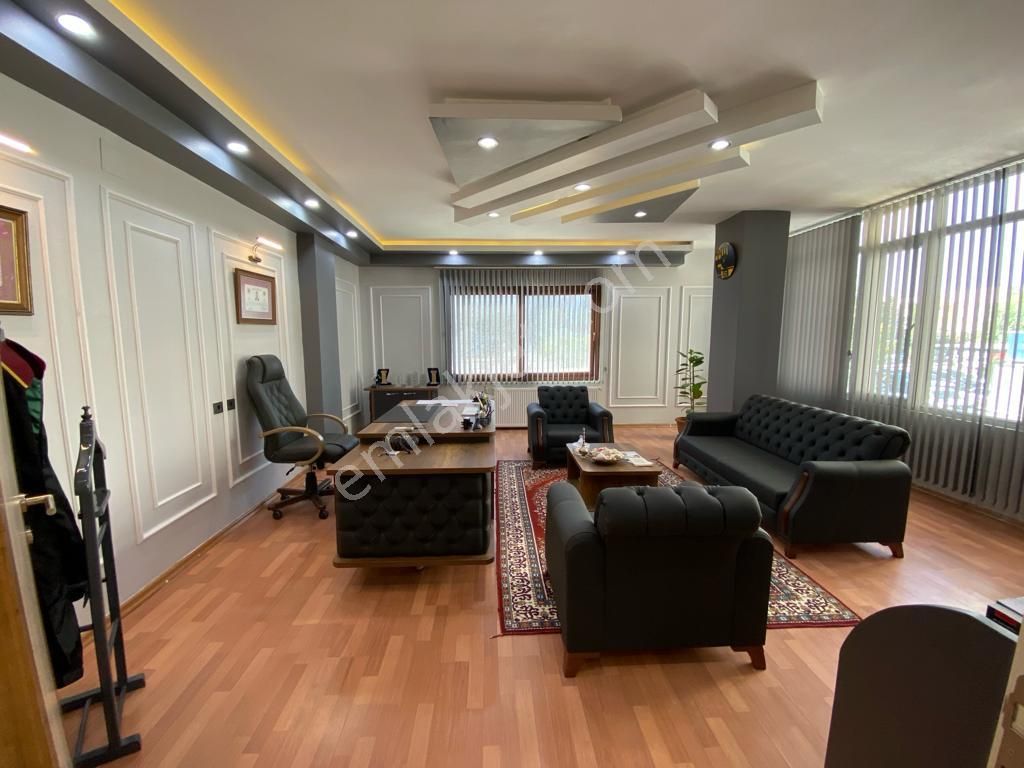 *** Sahibinden Adliyeye 100 Metre Mesafede Eşyalı Ofis - Görsel 6