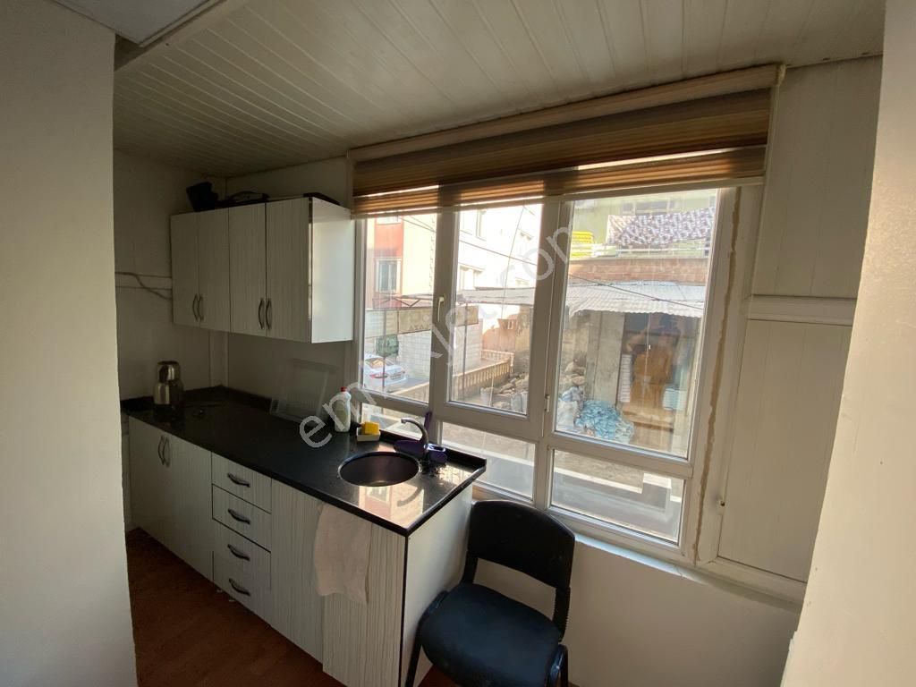 *** Sahibinden Adliyeye 100 Metre Mesafede Eşyalı Ofis - Görsel 5