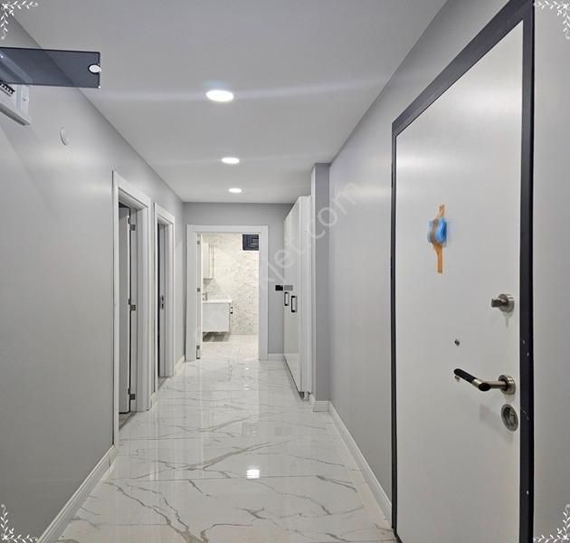 Beylikdüzü Kavaklıda Yeşil Alan, Kapalı Otopark, Butik Sitede - Görsel 13