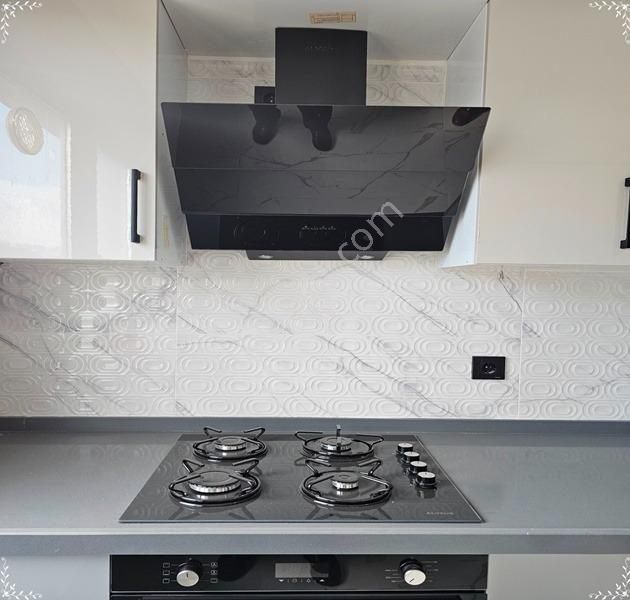 Beylikdüzü Kavaklıda Yeşil Alan, Kapalı Otopark, Butik Sitede - Görsel 9