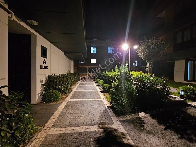 Beylikdüzü Kavaklıda Yeşil Alan, Kapalı Otopark, Butik Sitede - Görsel 19