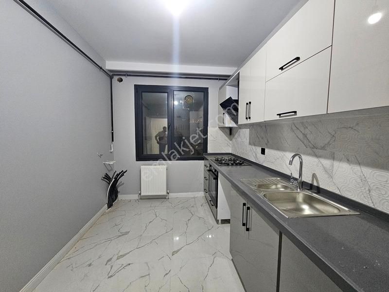 Beylikdüzü Kavaklıda Yeşil Alan, Kapalı Otopark, Butik Sitede - Görsel 4