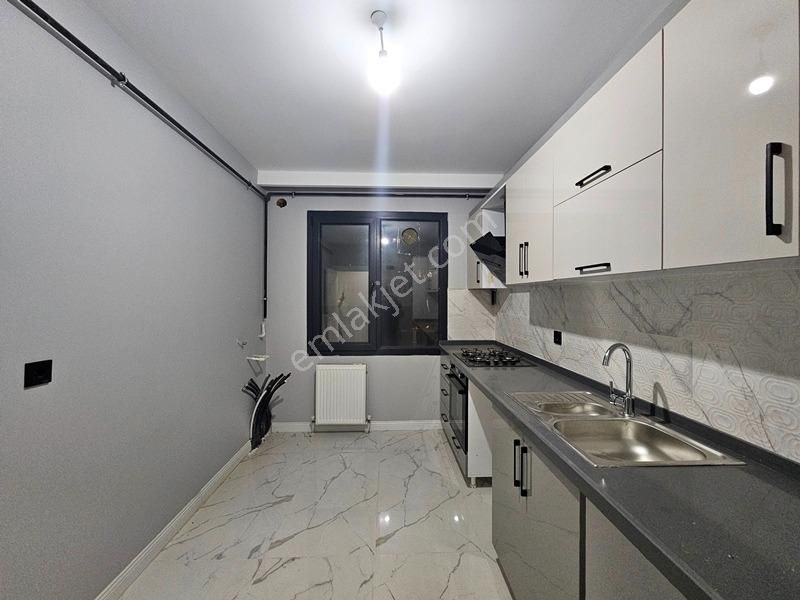 Beylikdüzü Kavaklıda Yeşil Alan, Kapalı Otopark, Butik Sitede - Görsel 30