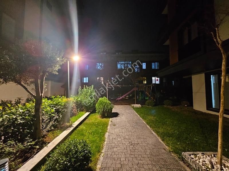 Beylikdüzü Kavaklıda Yeşil Alan, Kapalı Otopark, Butik Sitede - Görsel 17