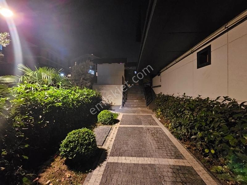 Beylikdüzü Kavaklıda Yeşil Alan, Kapalı Otopark, Butik Sitede - Görsel 20