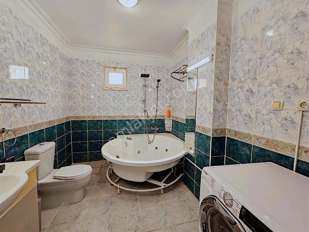 Esenyurt Zafer Mh Özlenşehir Sitesinde Full Eşyalı 3+1 Merkezi K - Görsel 3