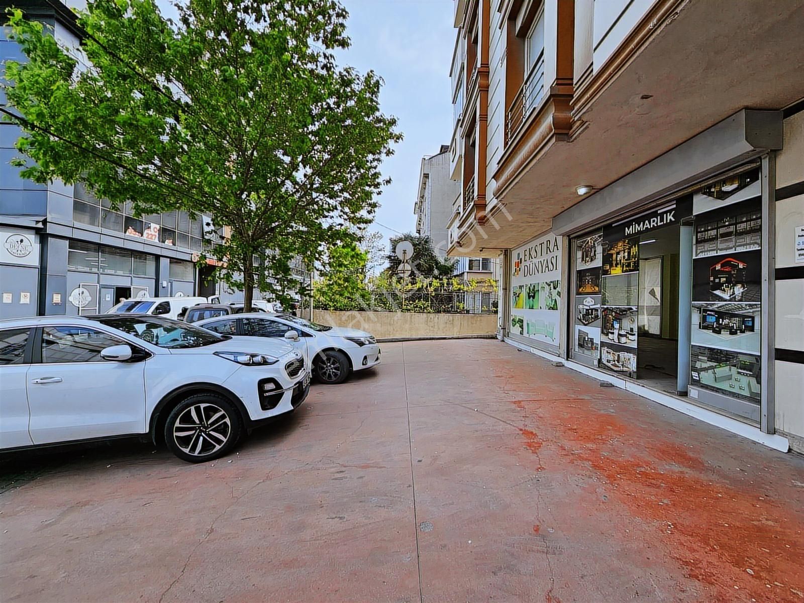Beylikdüzü Yakupluda Çok Amaçlı Kullanıma Uygun Büyük Ön Cepheli - Görsel 13
