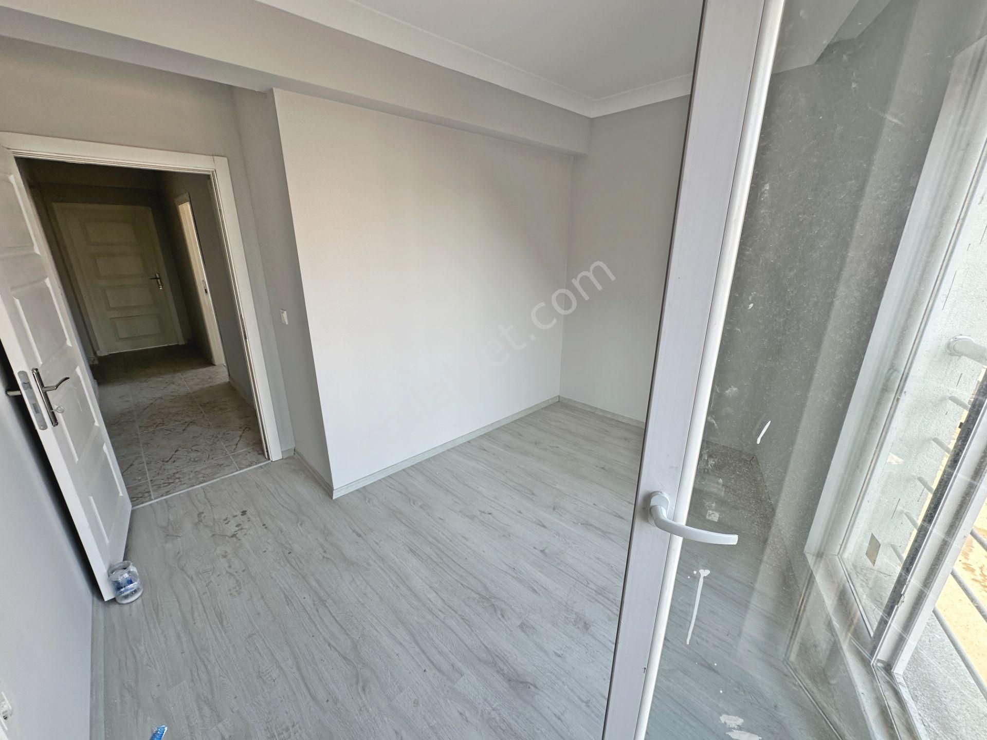 Misket Düzlükte Ara Katta Ön Cephede Asansörlü 3+1 Satılık Daire - Görsel 19