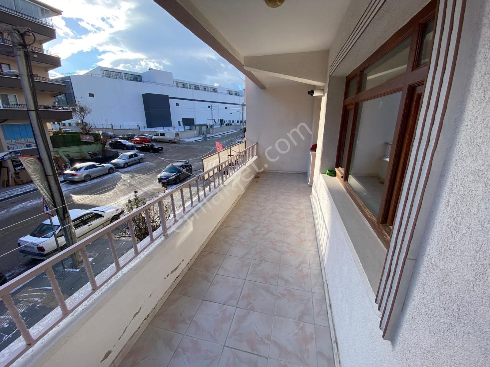 Sincan Andiçen Mh.'de 3+1 Asansörlü Ön Cephe Kiralık Daire - Görsel 31