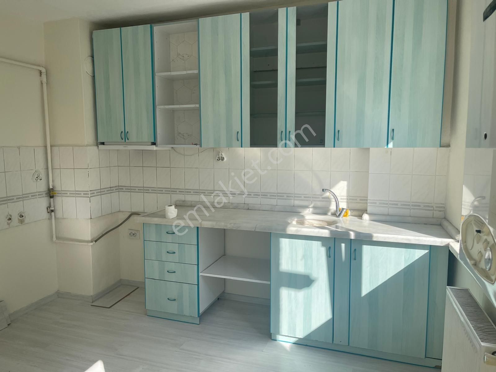 Yunus Emre Mah Metroya Yakın Cadde Üstü 3+1 120 M Kiralık Daire - Görsel 22