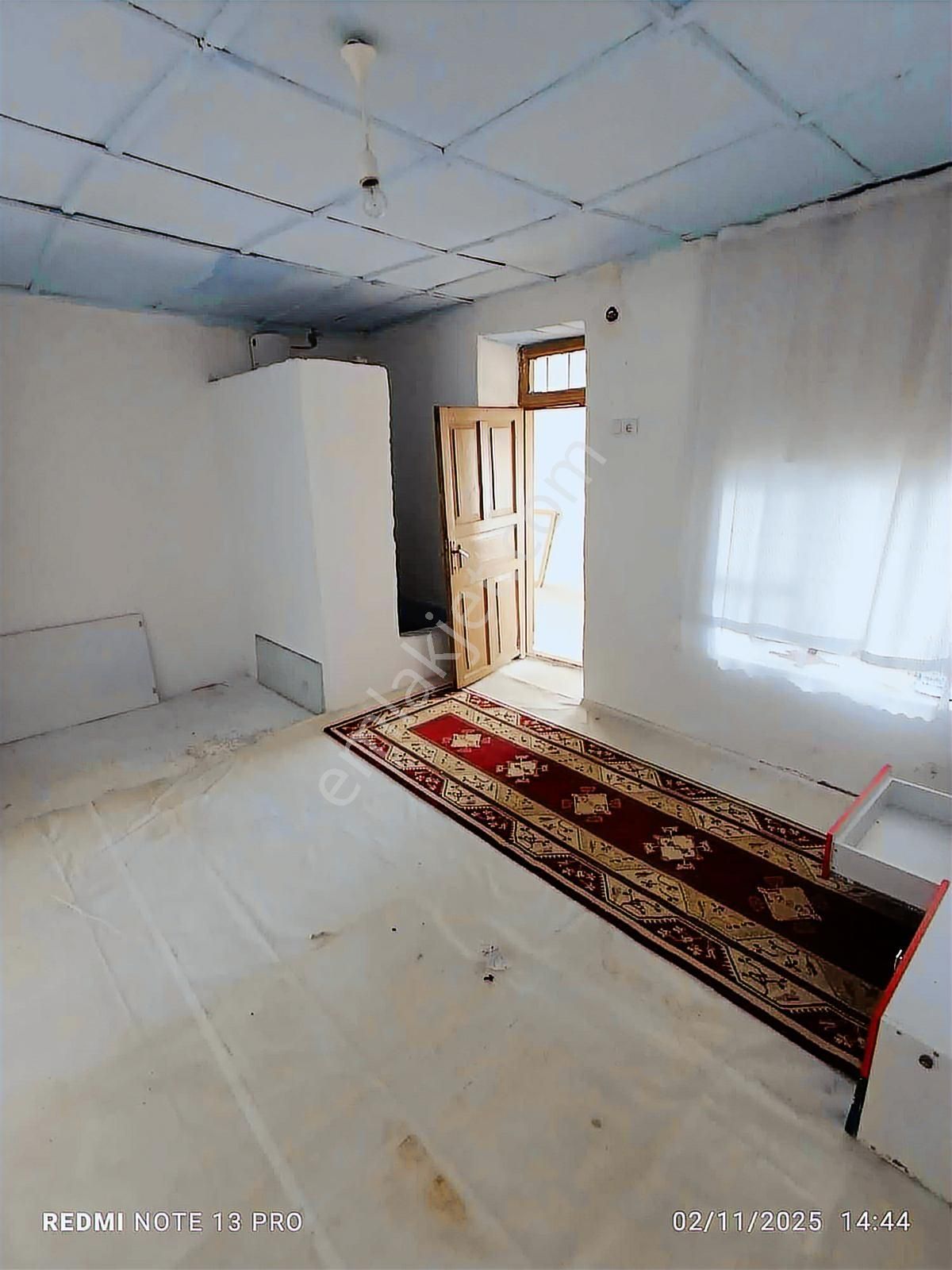 Fiyat Düştü!bergama Yukarıkırıklarda Göl Manzaralı Köy Evi - Görsel 3