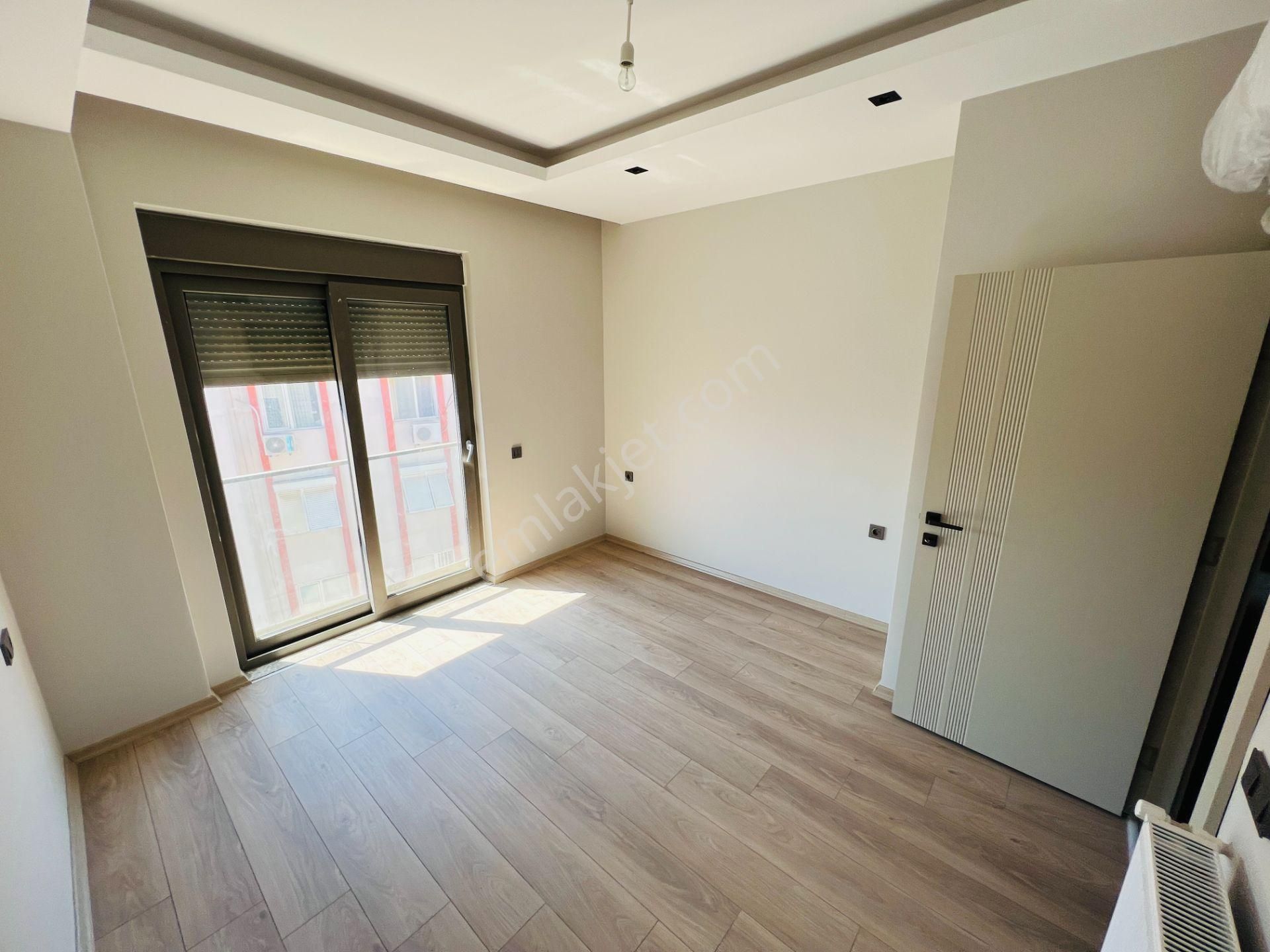 Meydankavağında Köşe Başı Lüks Dubleks Daire - Görsel 10